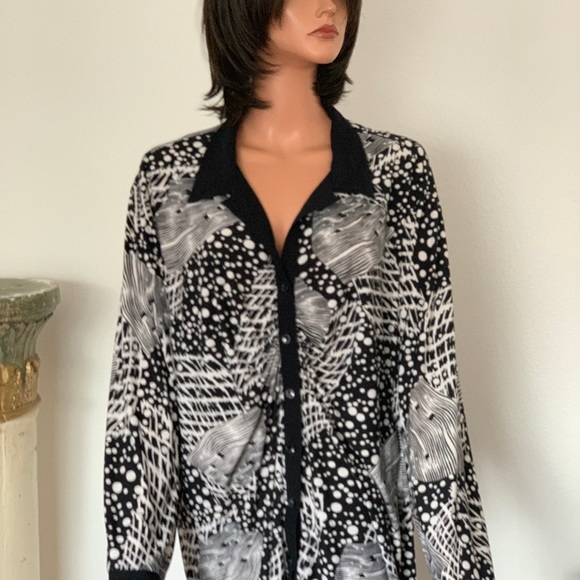 Venezia Plus Size 26/28 Tunic Shirt Designer BW - Picture 4 of 8